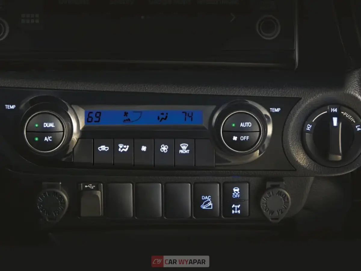 Toyota Hilux Top Feature